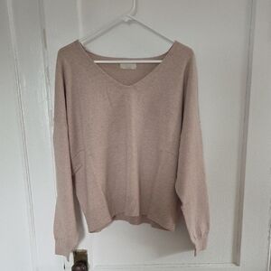 nuuds Women's V-Neck Sweater - Soft Beige